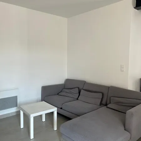 Holiday home Maison Familiale Confort Aux Portes De Nantes Le Landreau