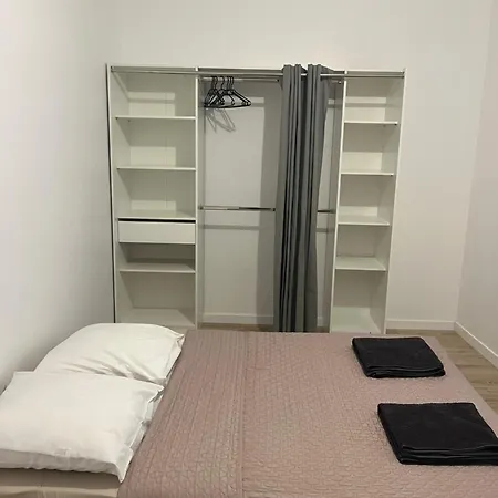 Holiday home Maison Familiale Confort Aux Portes De Nantes